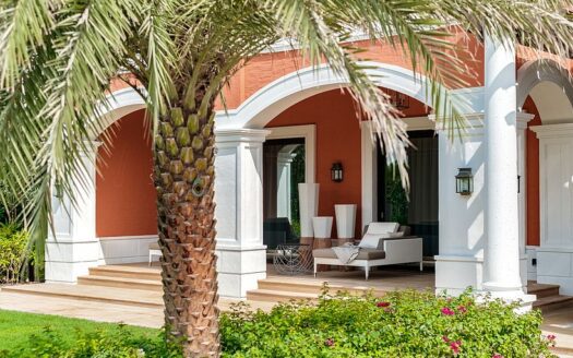 XXII CARAT Villas
